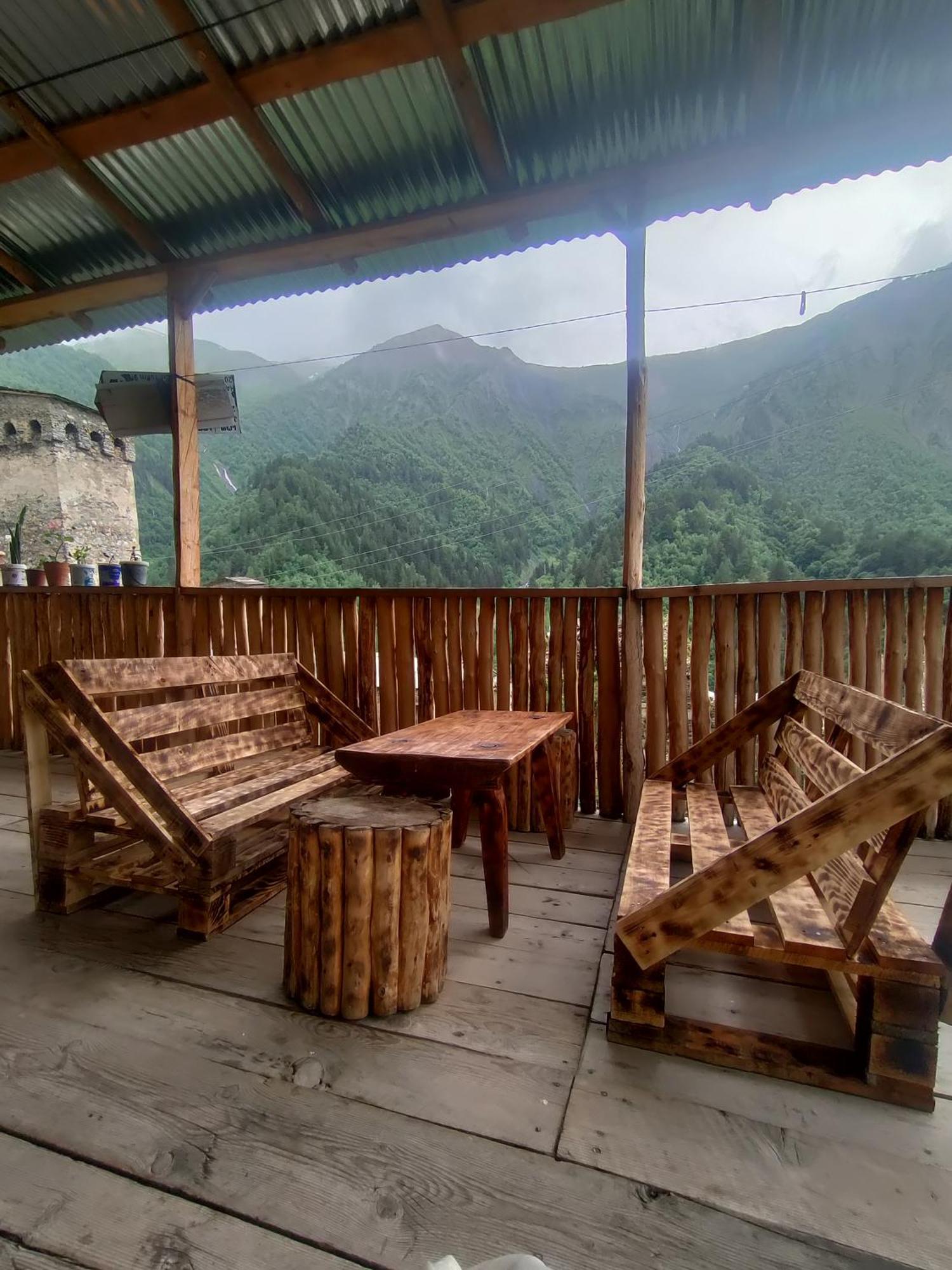 Guest House "Betqil" Adishi ภายนอก รูปภาพ